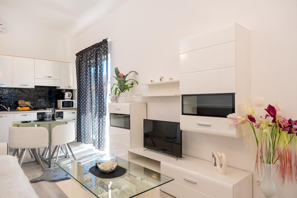 Apartment Antonio Baška Voda Exterior foto
